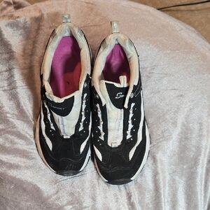 Skechers Women's Black and White Athletic Sneakers